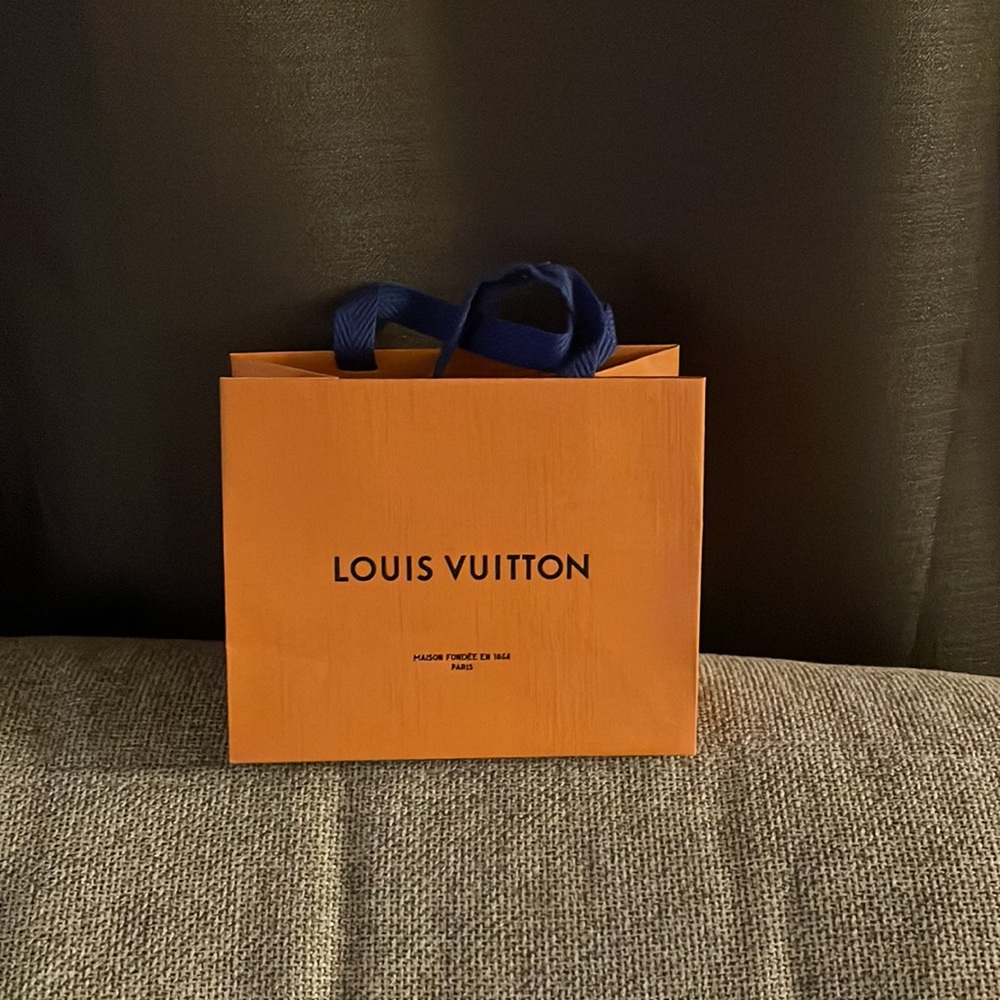 ✨Small LV shopping Bag! ✨